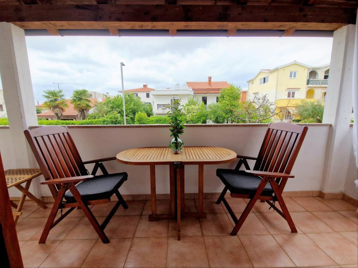 Villa Aleksandar Porec Exterior photo